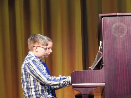 Letni nastop učencev Glasbene šole Slavka Osterca Ljutomer, dislociranega oddelka Razkrižje, 17.5.2016 21